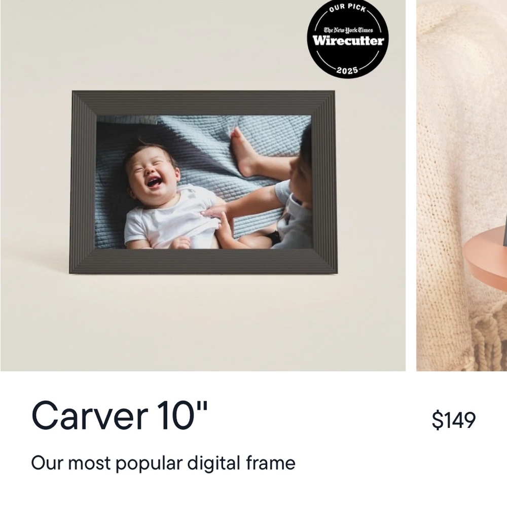 Aura Carver 10" Digital Frame in Dark Gray - Picture 2 of 9